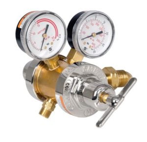 SINGLE AND TWO-STAGE REGULATORS